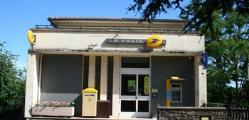 Agence Postale Communale - A.P.C. et bibliothèque municipale
